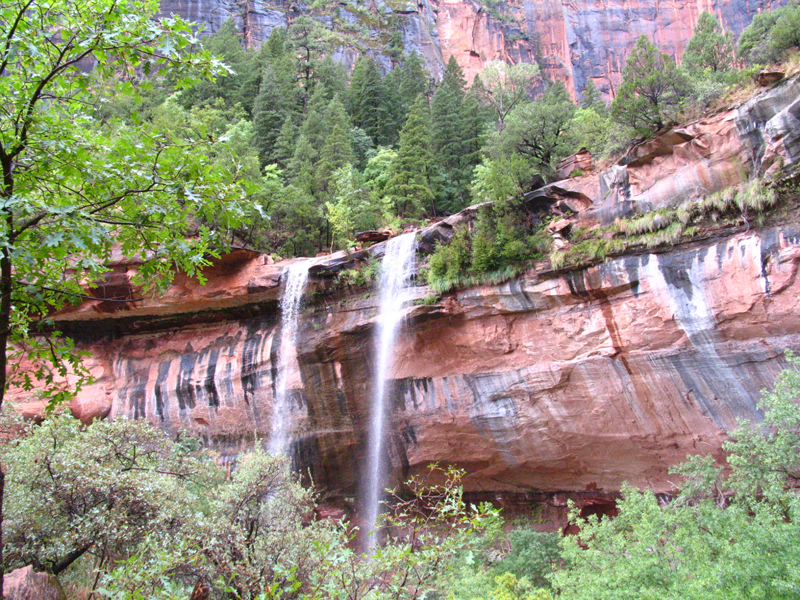 Emerald Pools Tr 6